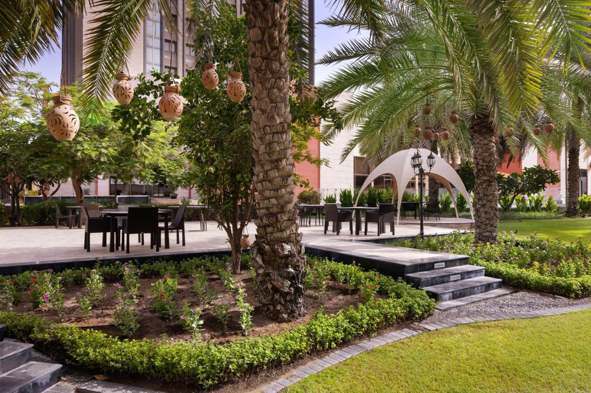 فندق شيراتون عمان مسقط المظهر الخارجي الصورة The Westin Dubai